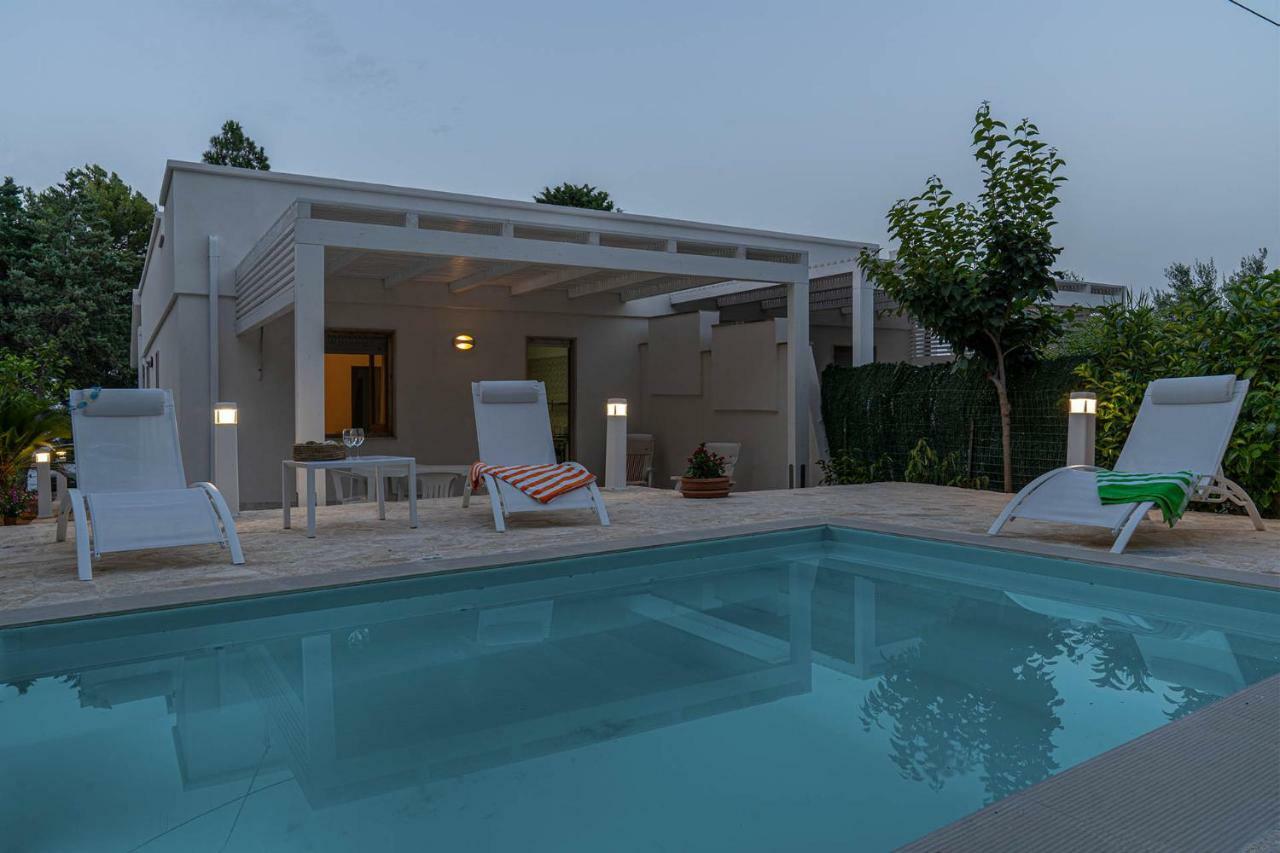 Palms Villa スコペッロ エクステリア 写真