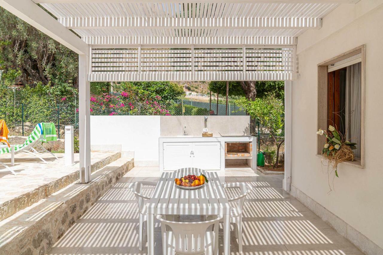 Palms Villa スコペッロ エクステリア 写真